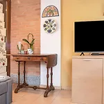 Apartment A Due Passi Dal Laveno-Mombello